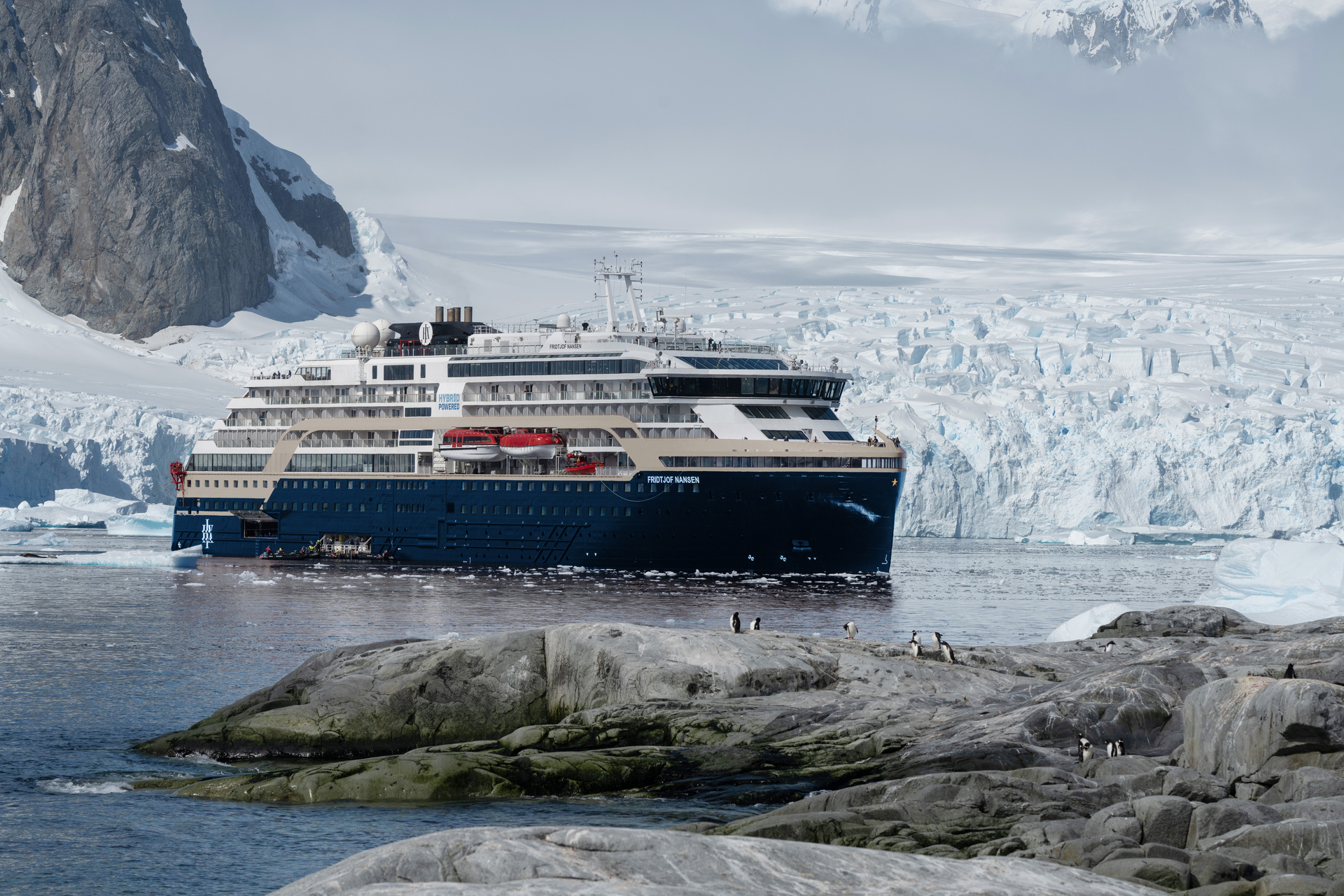 Antarctic Circle Expedition Cruise 2029
